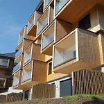 - Planai View 公寓 斯拉德明