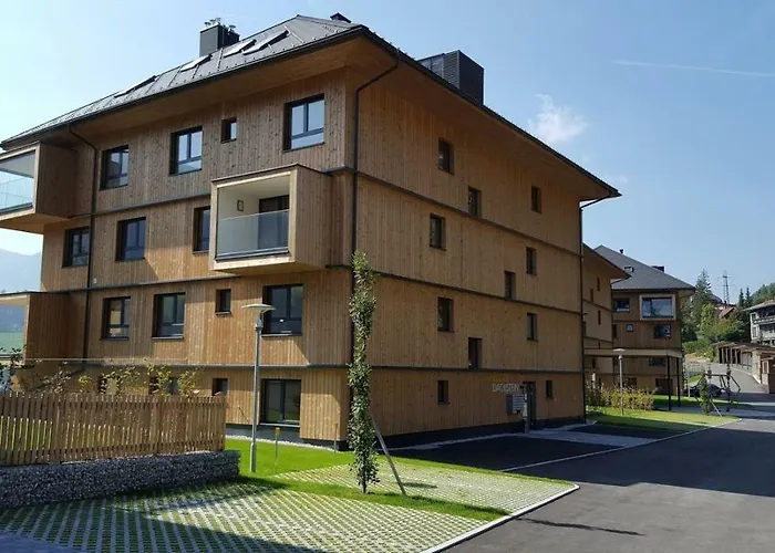 - Planai View Апартаменти